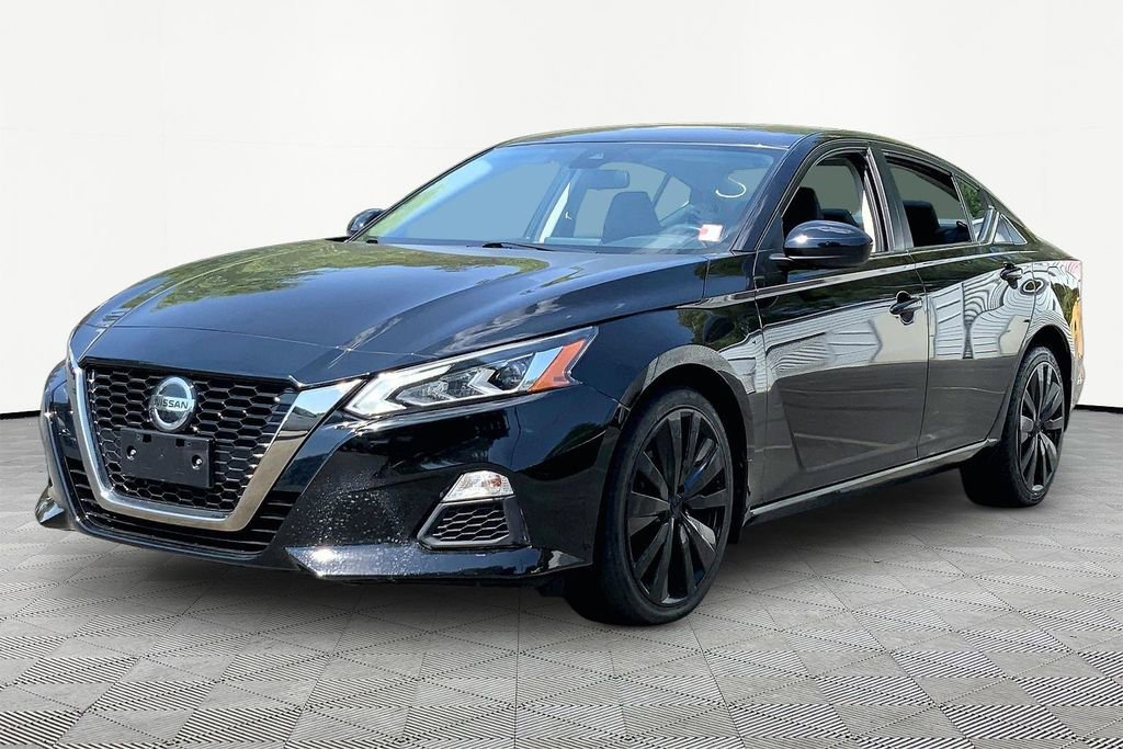 Used 2021 Nissan Altima 2.5 SR AWD/4WD image 3