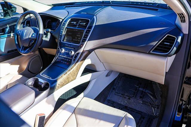 Used 2016 Lincoln MKX Reserve w/ Technology Package image 26