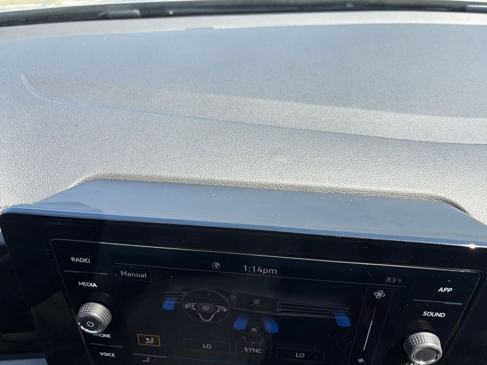 Used 2025 Volkswagen Jetta SE image 17