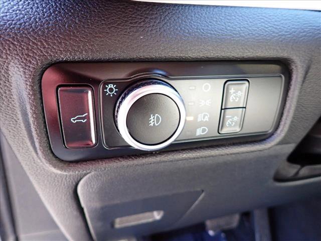 Used 2023 Ford Explorer XLT w/ Equipment Group 202A image 16
