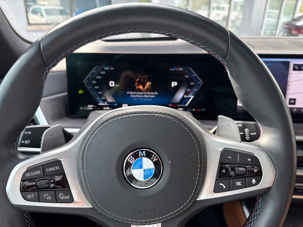Used 2025 BMW X5 M60i AWD/4WD image 17