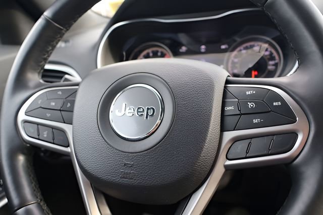 Used 2019 Jeep Cherokee High Altitude image 19