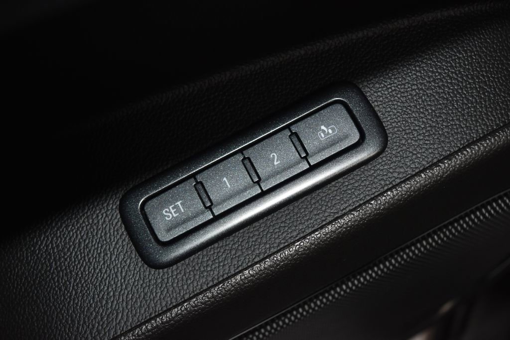 Used 2018 Chevrolet Tahoe Premier w/ RST 6.2L Performance Edition image 6