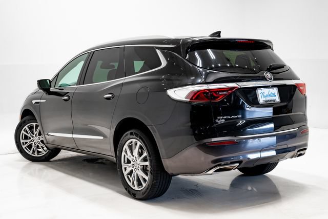 Used 2023 Buick Enclave Essence w/ Experience Buick Package FWD image 36