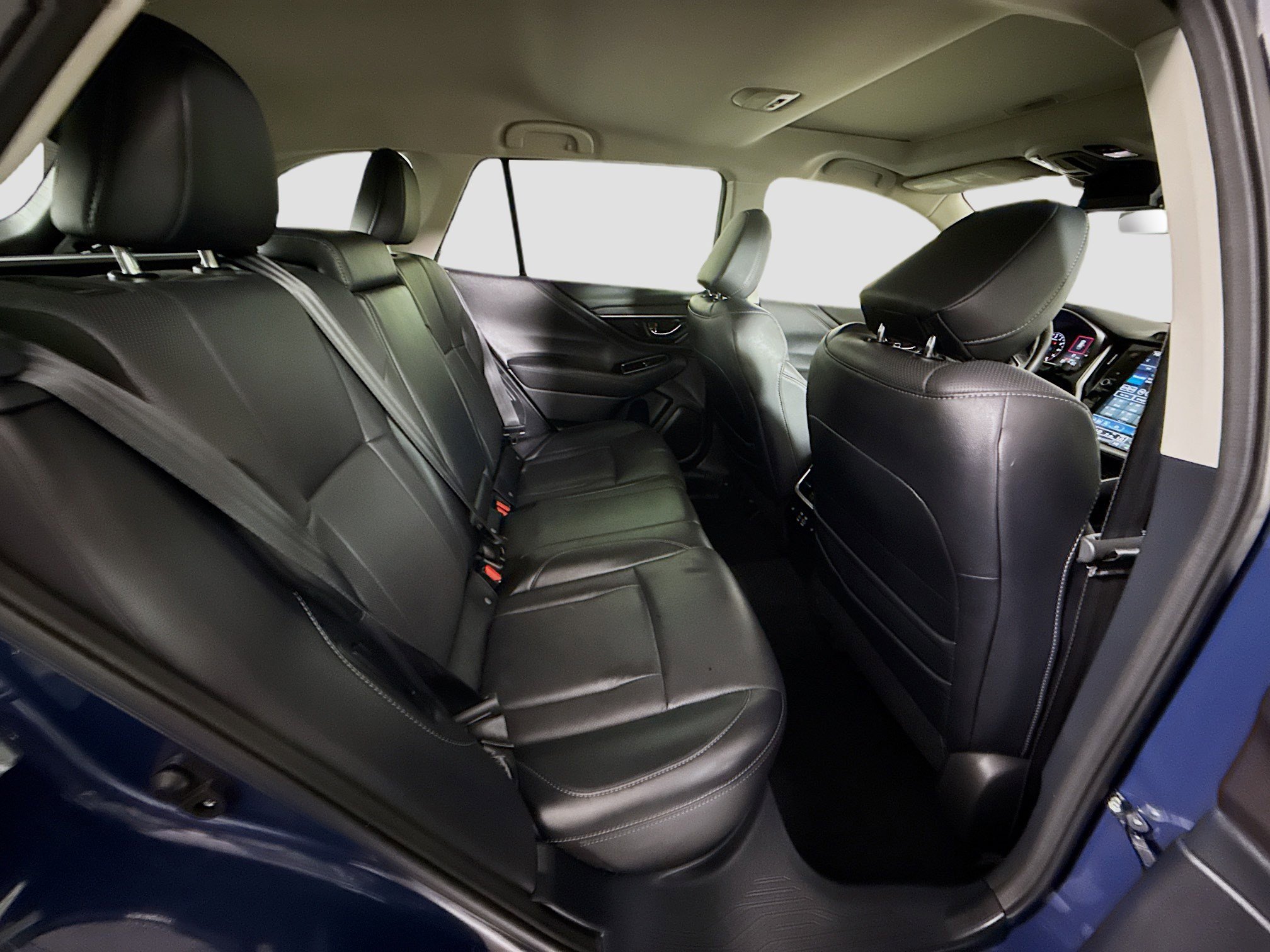 Used 2023 Subaru Outback Limited image 27