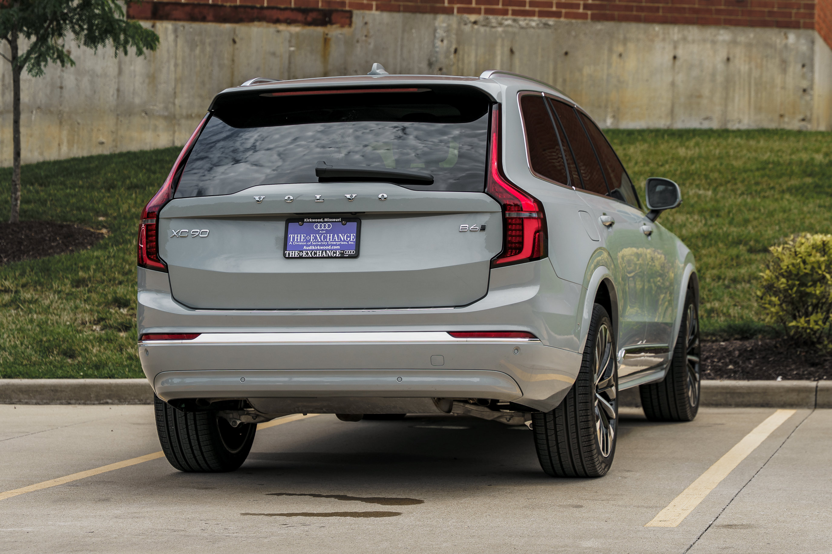 Used 2026 Volvo XC90 B6 Plus AWD/4WD image 4