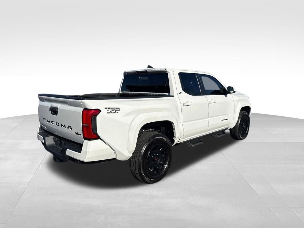 Used 2024 Toyota Tacoma TRD Sport image 7