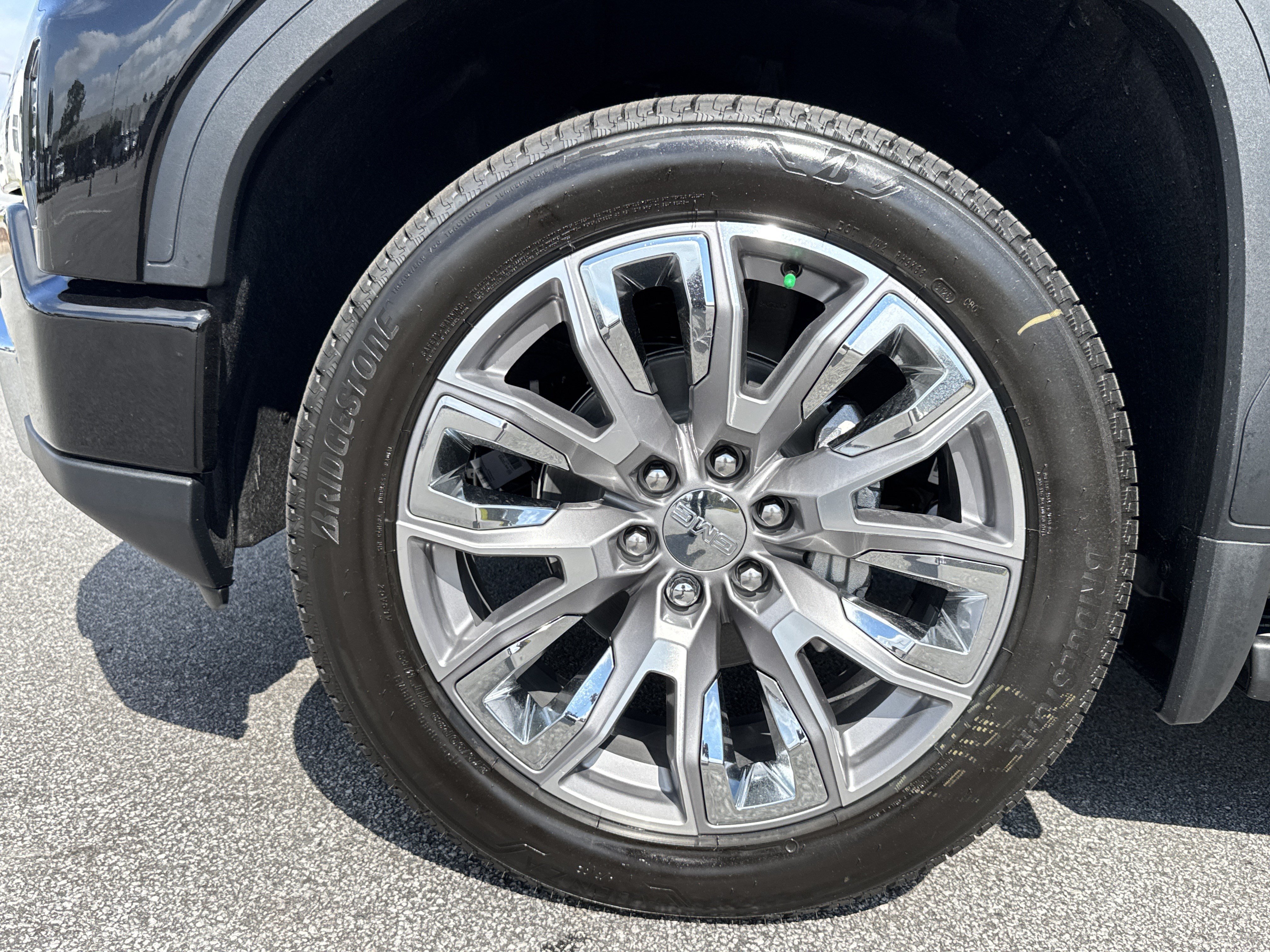New 2026 GMC Sierra 1500 Denali AWD/4WD image 13