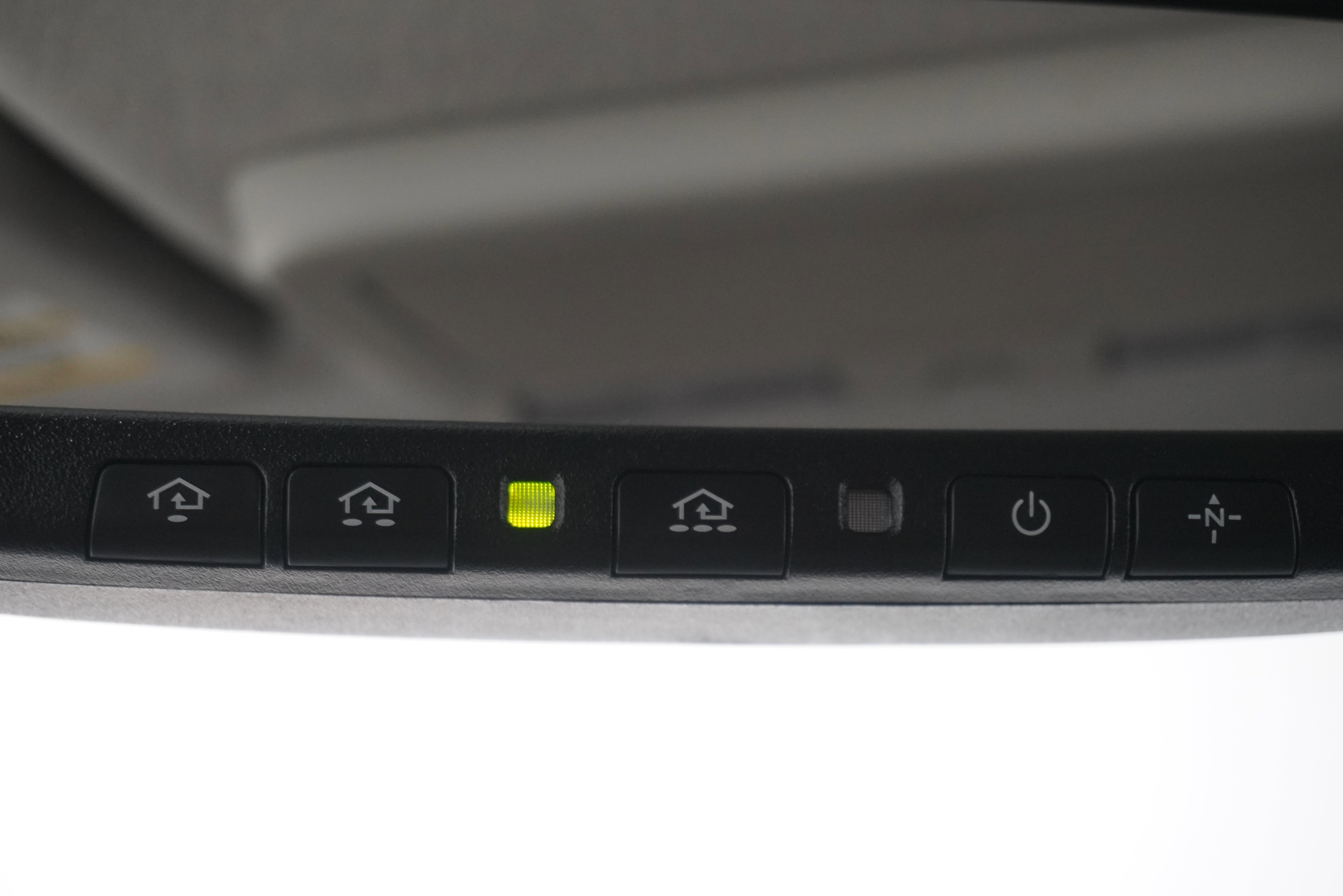 Used 2013 Nissan Frontier SL image 22