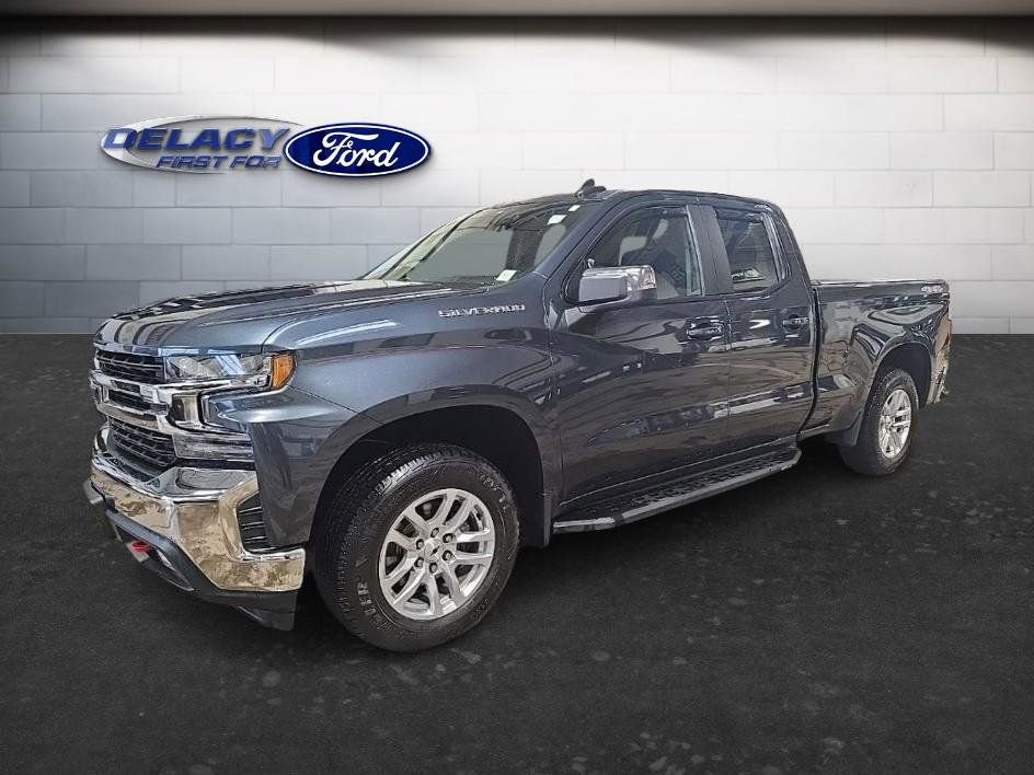 Used 2019 Chevrolet Silverado 1500 LT w/ All-Star Edition image 2