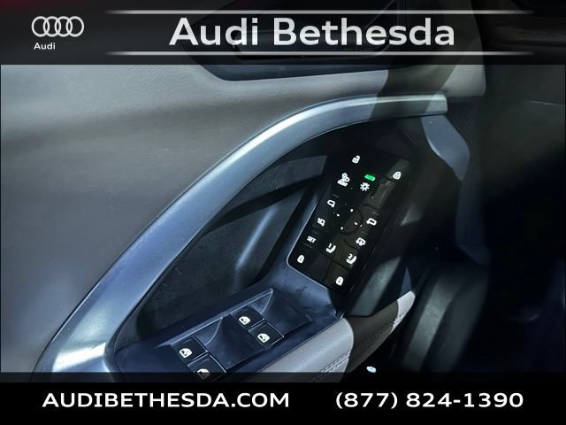 Used 2025 Audi Q5 Premium Plus w/ Premium Plus AWD/4WD image 15