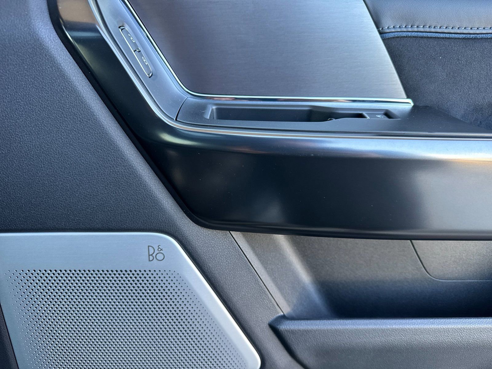 New 2026 Ford F250 Platinum w/ FX4 Off-Road Package image 18