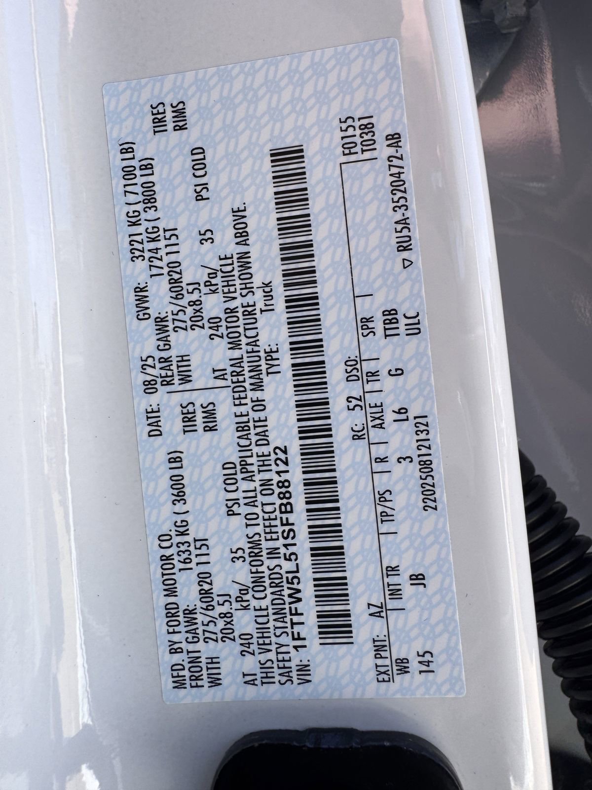 Used 2025 Ford F150 Lariat w/ Equipment Group 501A Mid image 32