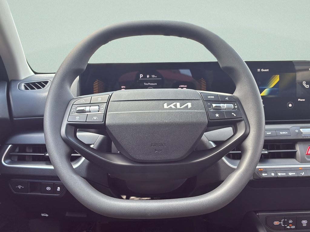New 2026 Kia K4 FWD image 26