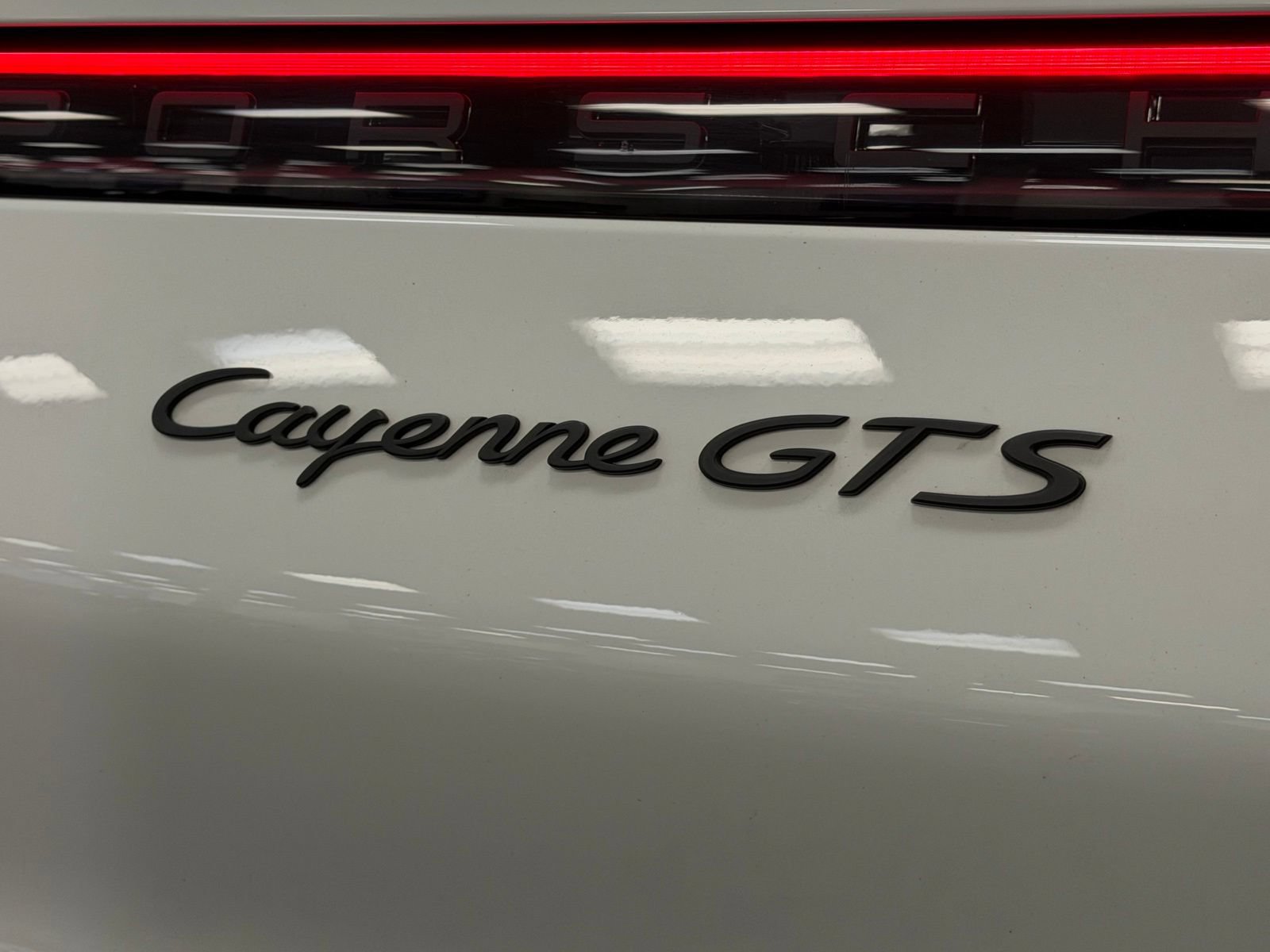 Used 2021 Porsche Cayenne GTS AWD/4WD image 18