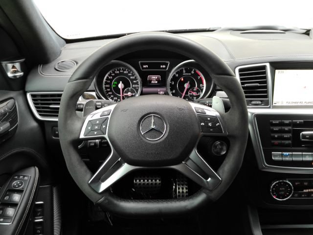 Used 2015 Mercedes-Benz GL 63 AMG 4MATIC image 38