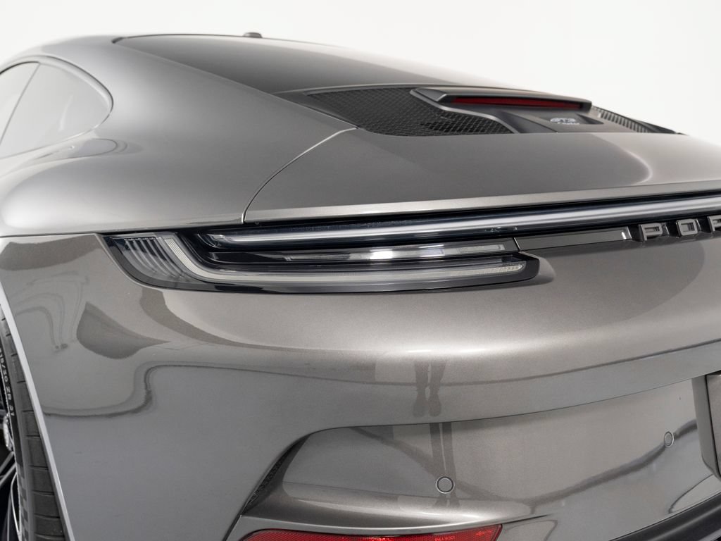 Certified 2022 Porsche 911 GT3 RWD image 59