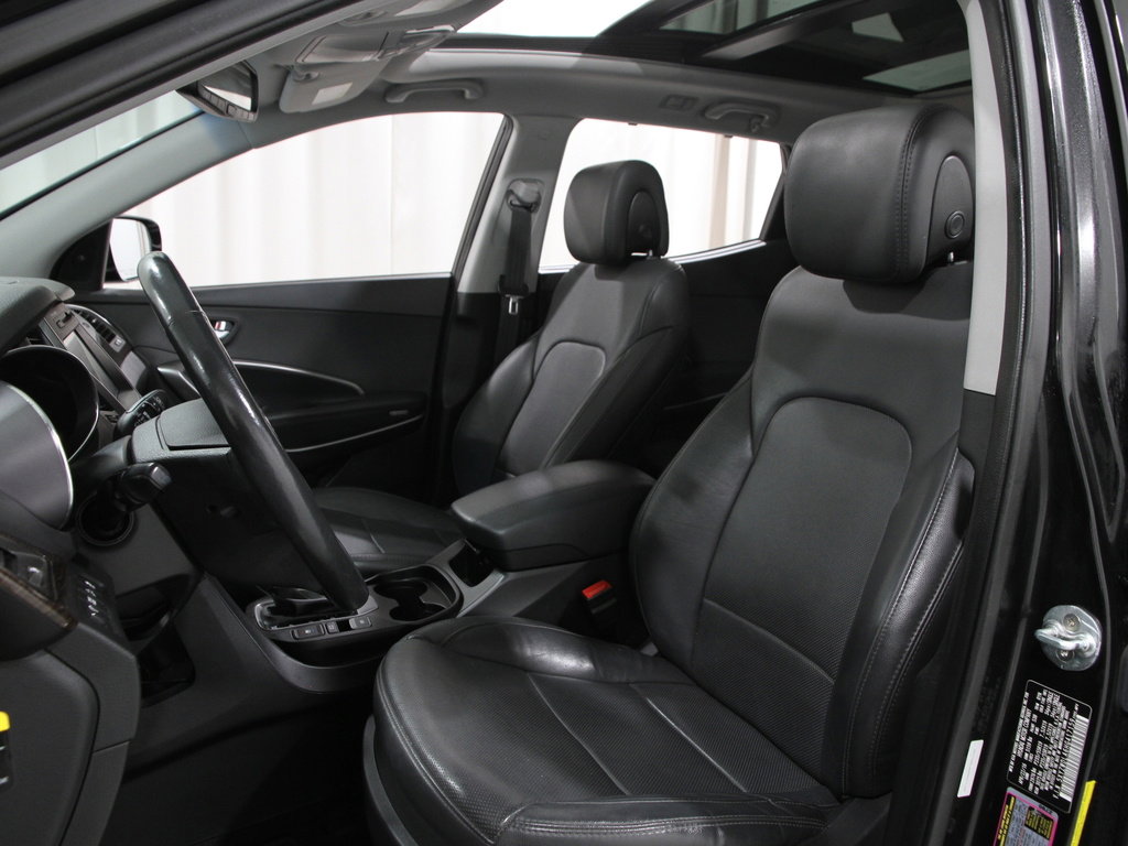 Used 2017 Hyundai Santa Fe Sport w/ 2.0T Ultimate Tech Package 05 image 5