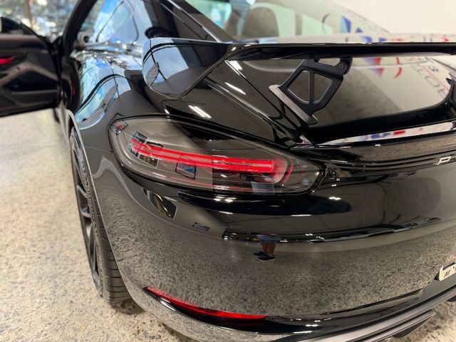 Used 2020 Porsche 718 Cayman GT4 RWD image 47