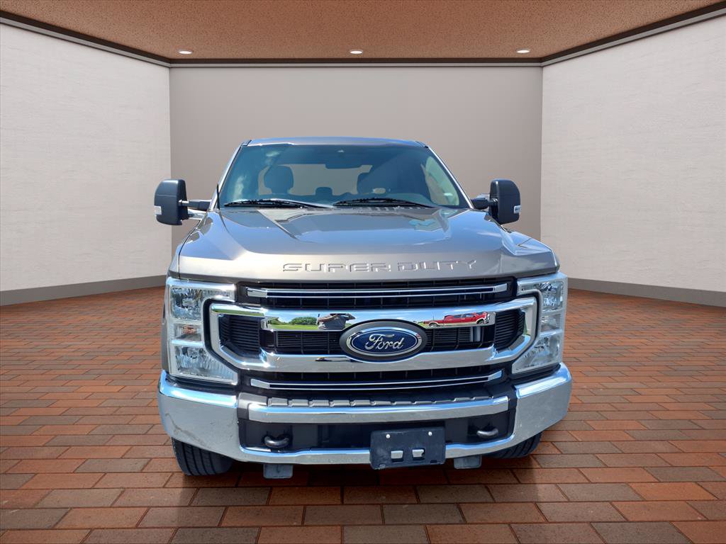 Used 2022 Ford F350 XLT AWD/4WD image 3