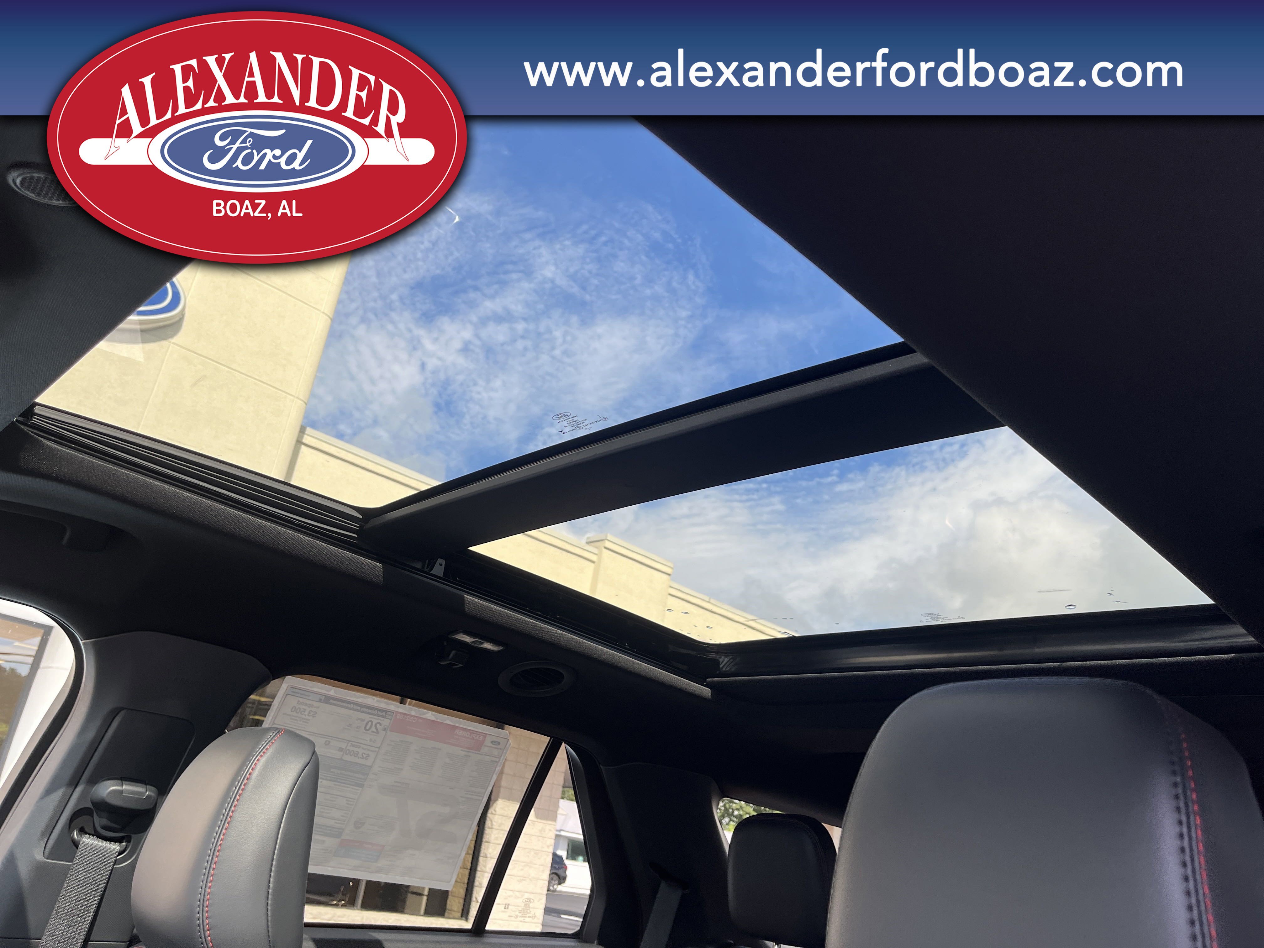 New 2025 Ford Explorer ST w/ Sun And Sound Package image 31