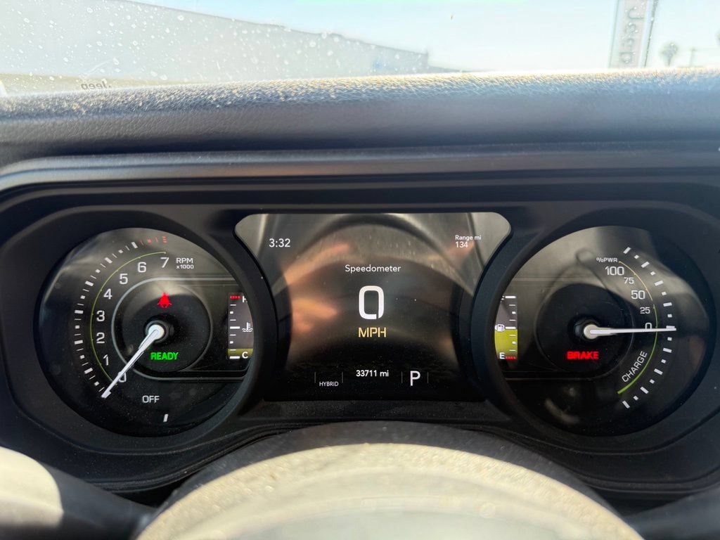 Used 2024 Jeep Wrangler Unlimited AWD/4WD image 10