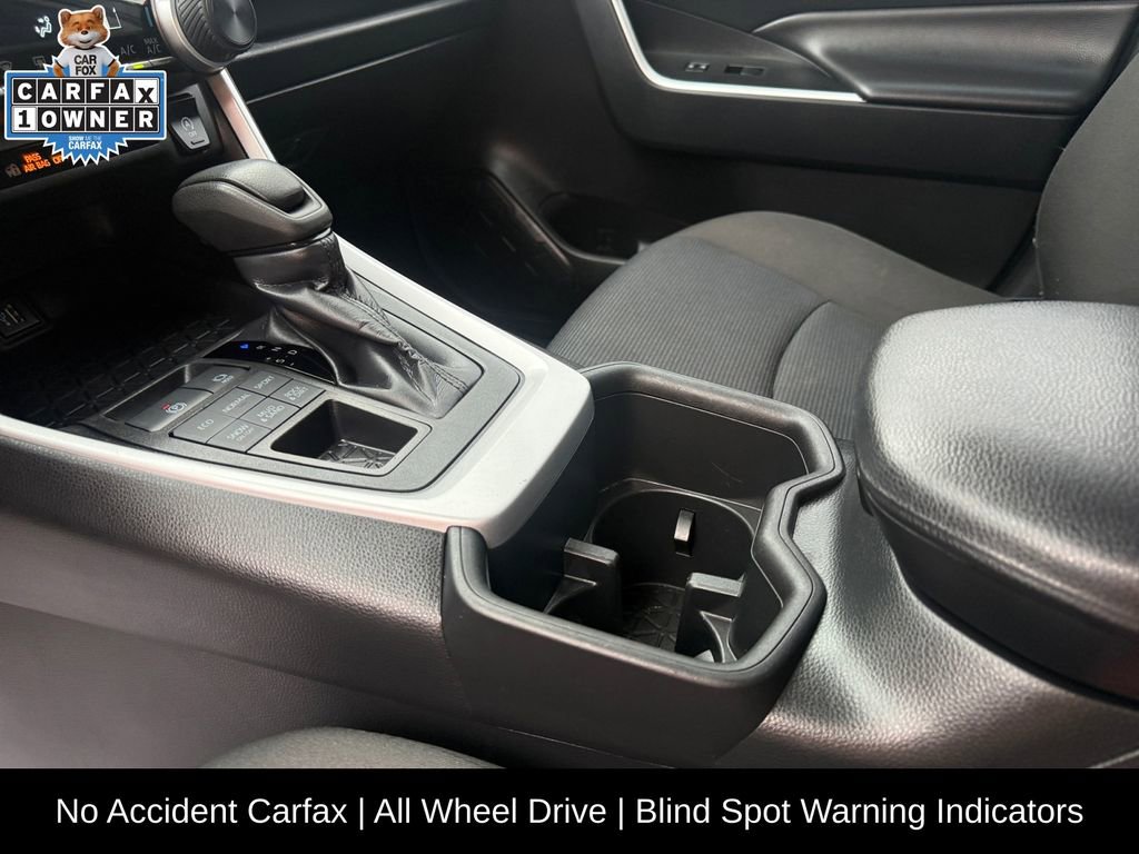 Used 2024 Toyota RAV4 LE image 19