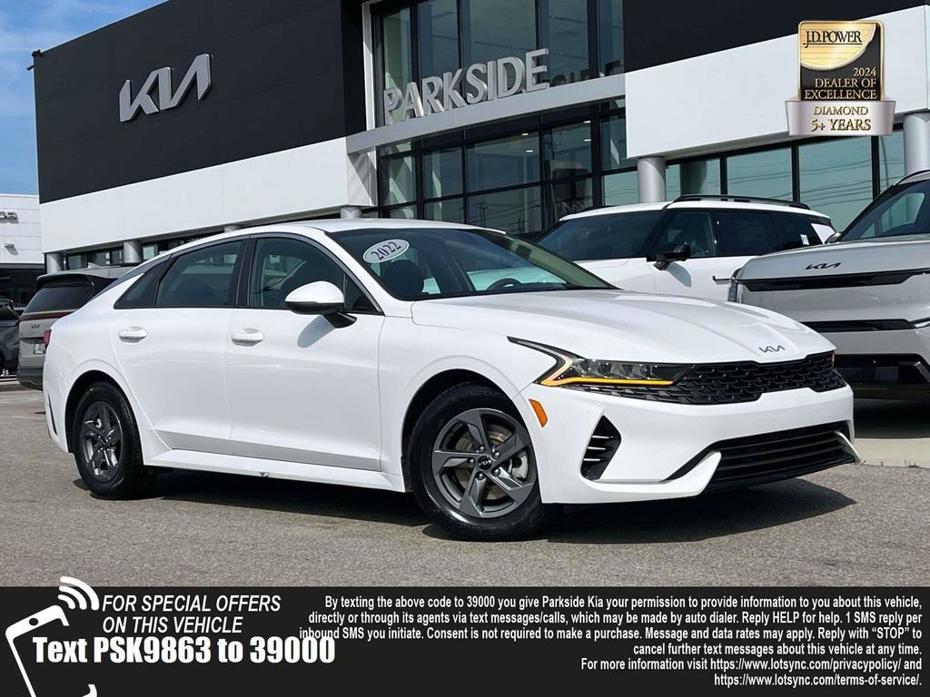 Used 2022 Kia K5 LX image 1
