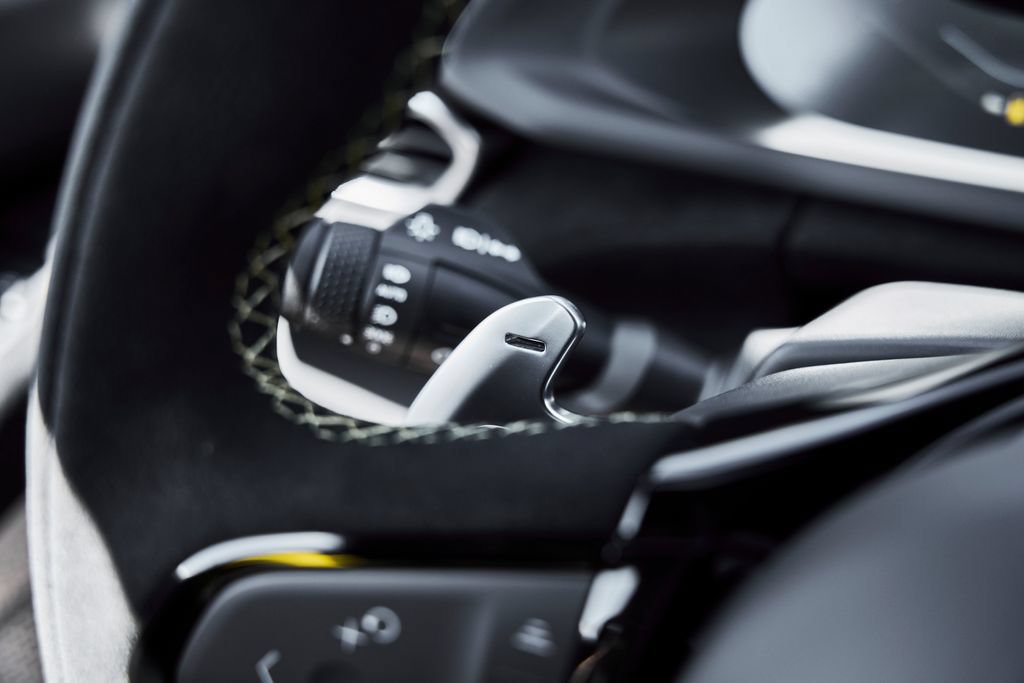 Used 2026 Lotus Emira SE RWD image 49