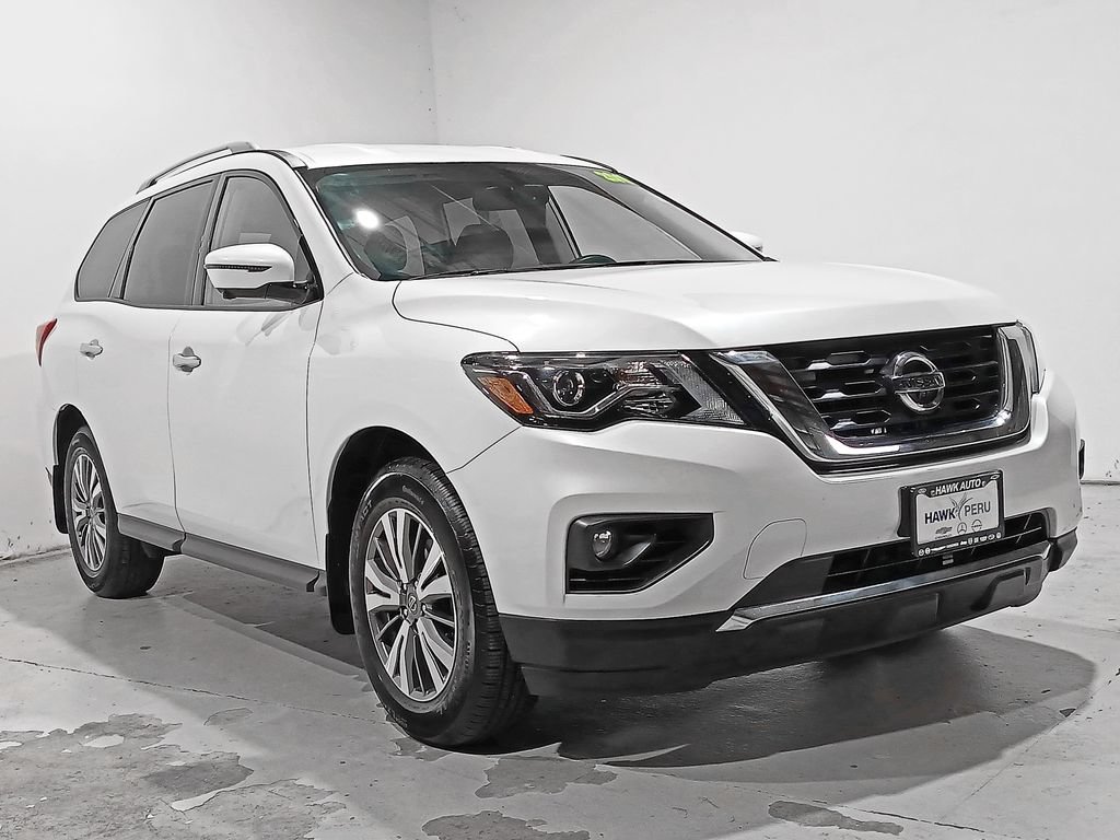 Used 2019 Nissan Pathfinder SL AWD/4WD image 38