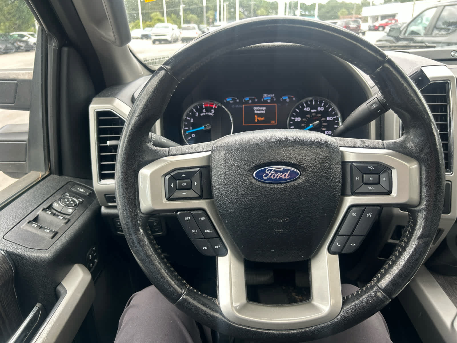 Used 2021 Ford F250 Lariat w/ Tremor Off-Road Package AWD/4WD image 10