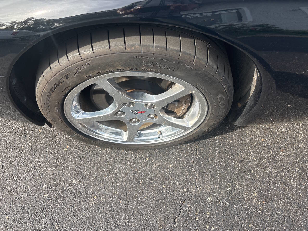 Used 2004 Chevrolet Corvette Convertible w/ Preferred Equipment Group image 22