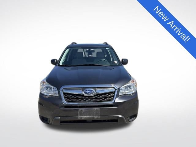 Used 2016 Subaru Forester 2.5i Premium w/ All-Weather Package AWD/4WD image 2
