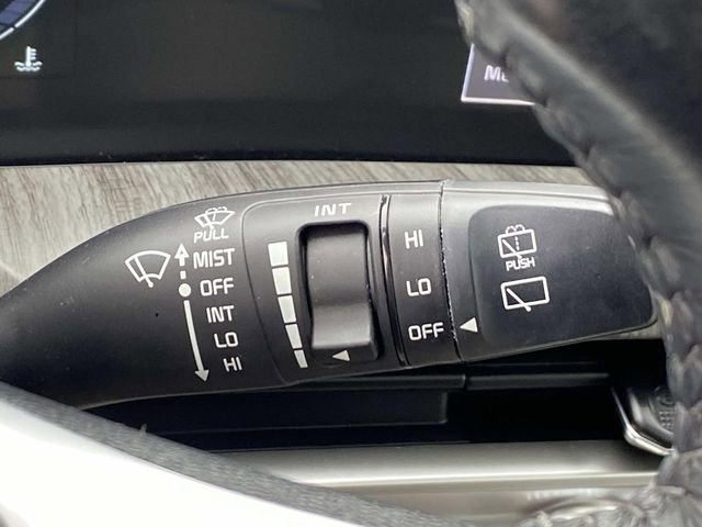 Used 2023 Kia Telluride EX image 19