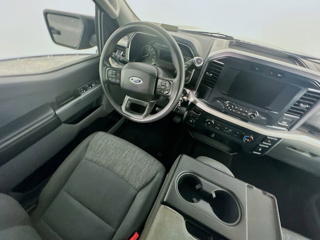 Used 2023 Ford F150 XLT image 9