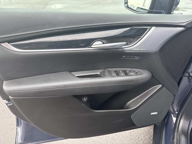 Certified 2024 Cadillac XT5 Premium Luxury AWD/4WD image 15