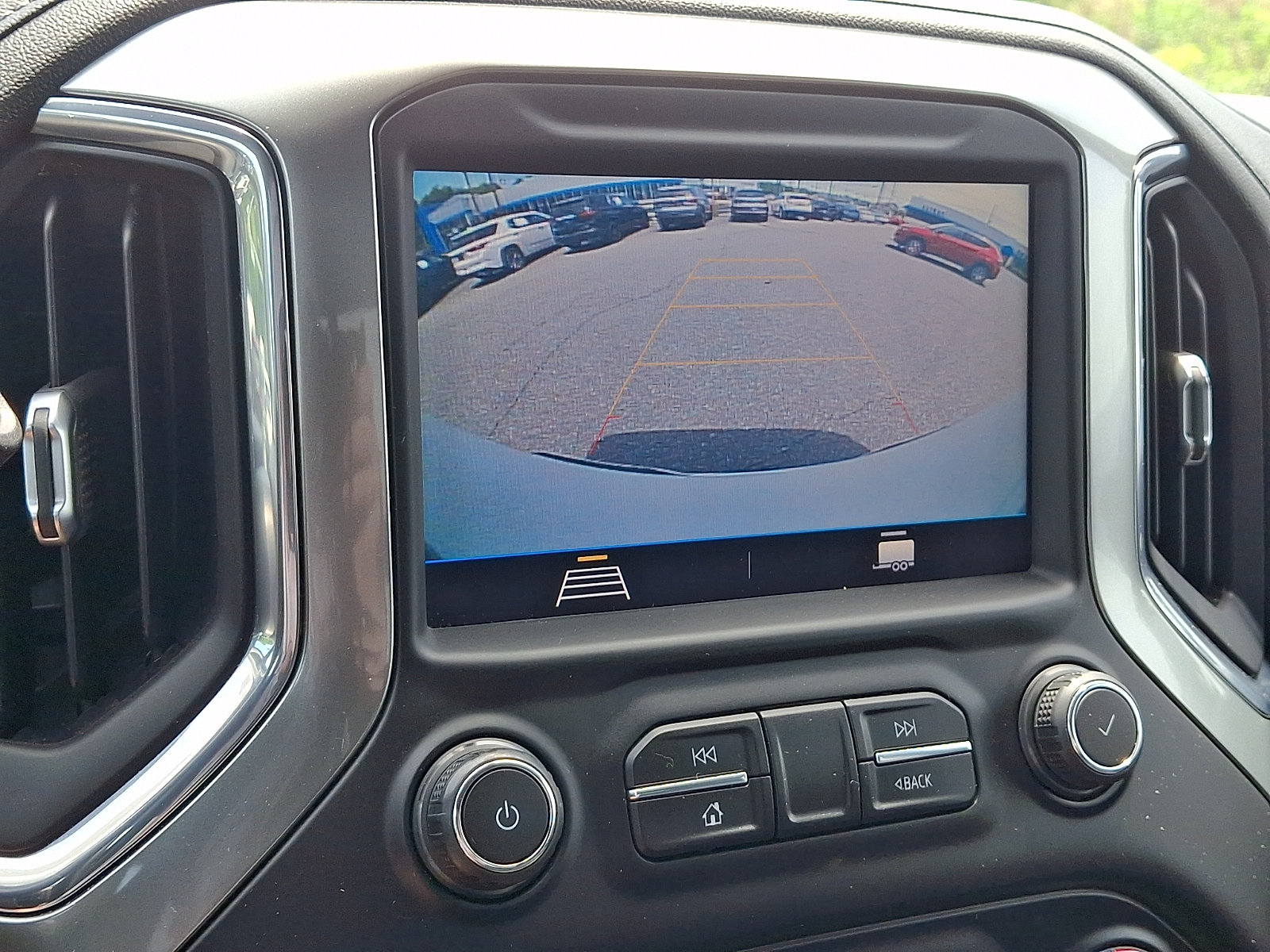 Certified 2020 Chevrolet Silverado 1500 RST w/ All-Star Edition RWD image 17