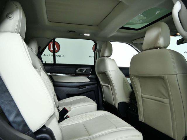 Used 2018 Ford Explorer Platinum AWD/4WD image 27
