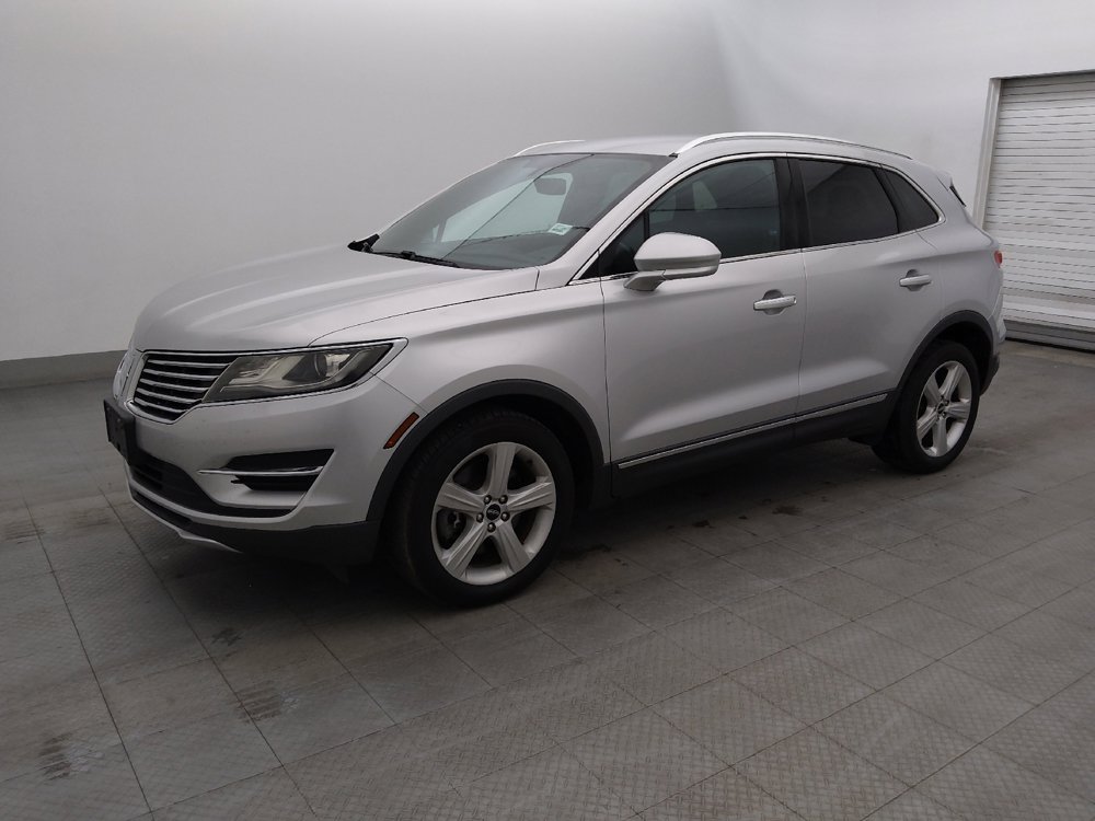 Used 2015 Lincoln MKC FWD image 2