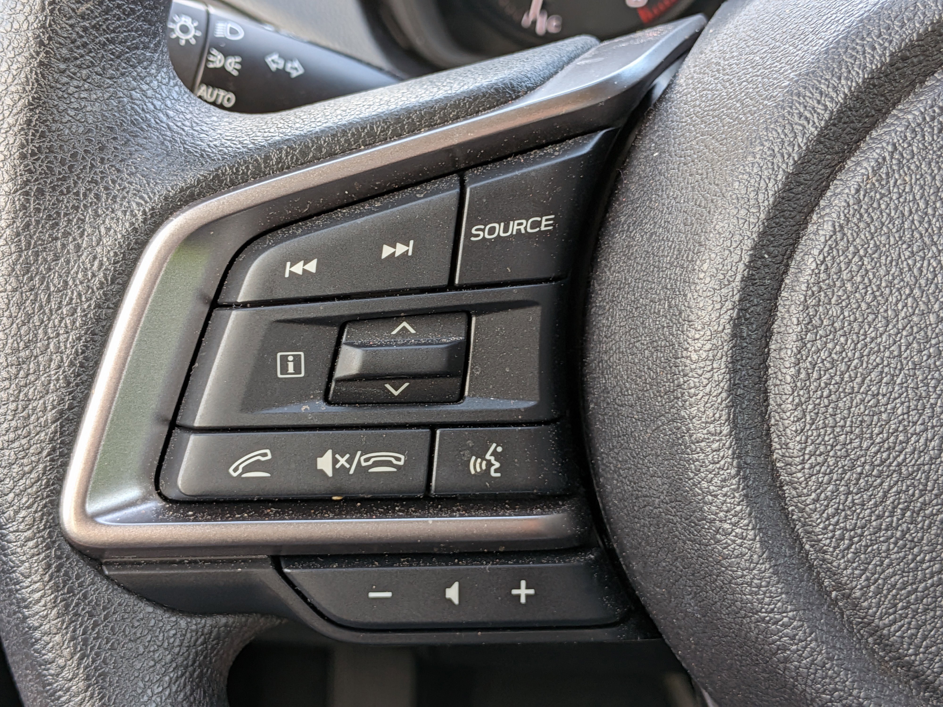 Certified 2025 Subaru Impreza 2.0i image 23