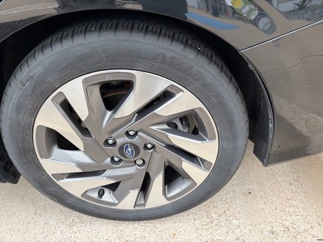 Certified 2025 Subaru Legacy Limited AWD/4WD image 5