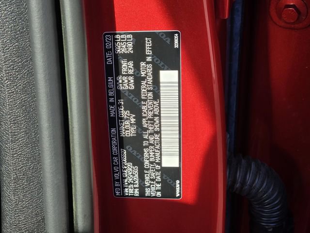 Certified 2023 Volvo XC40 B5 Plus w/ Protection Package Premier image 20