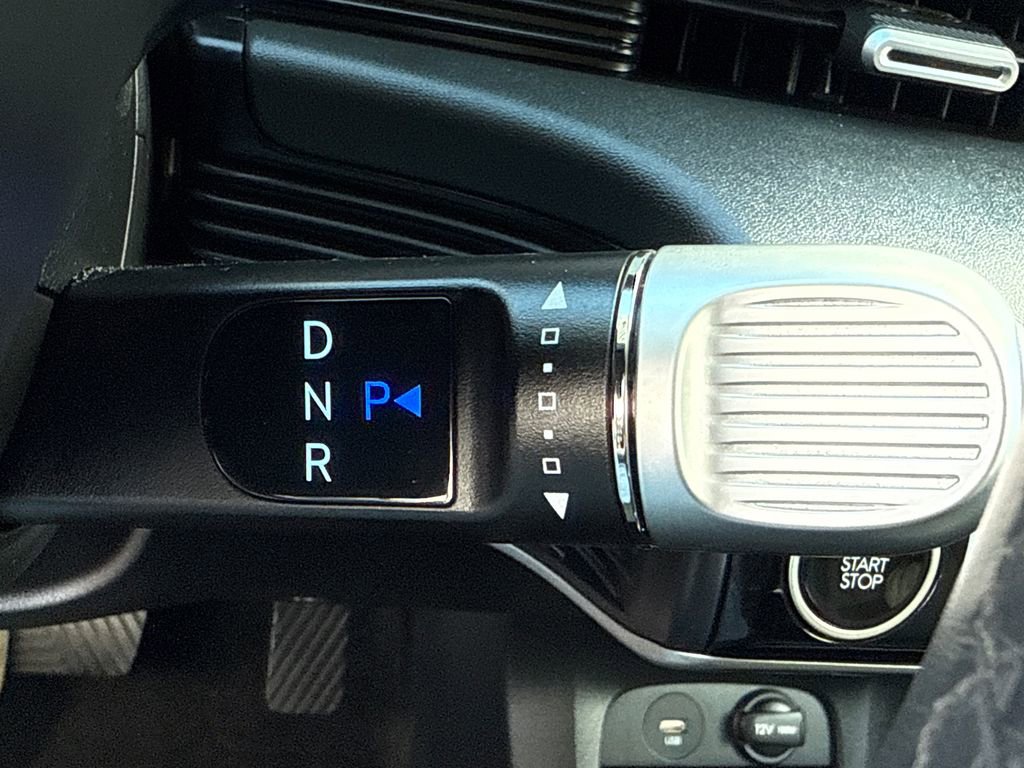 Used 2024 Hyundai Ioniq 5 SE image 29