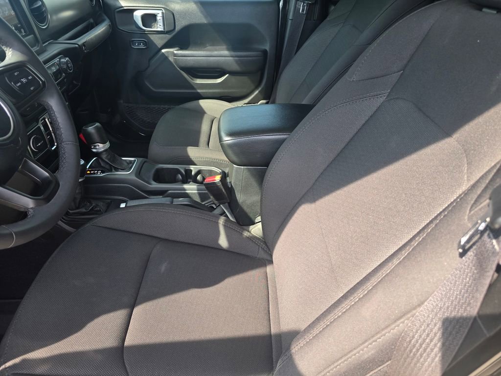 Used 2023 Jeep Gladiator Willys image 20