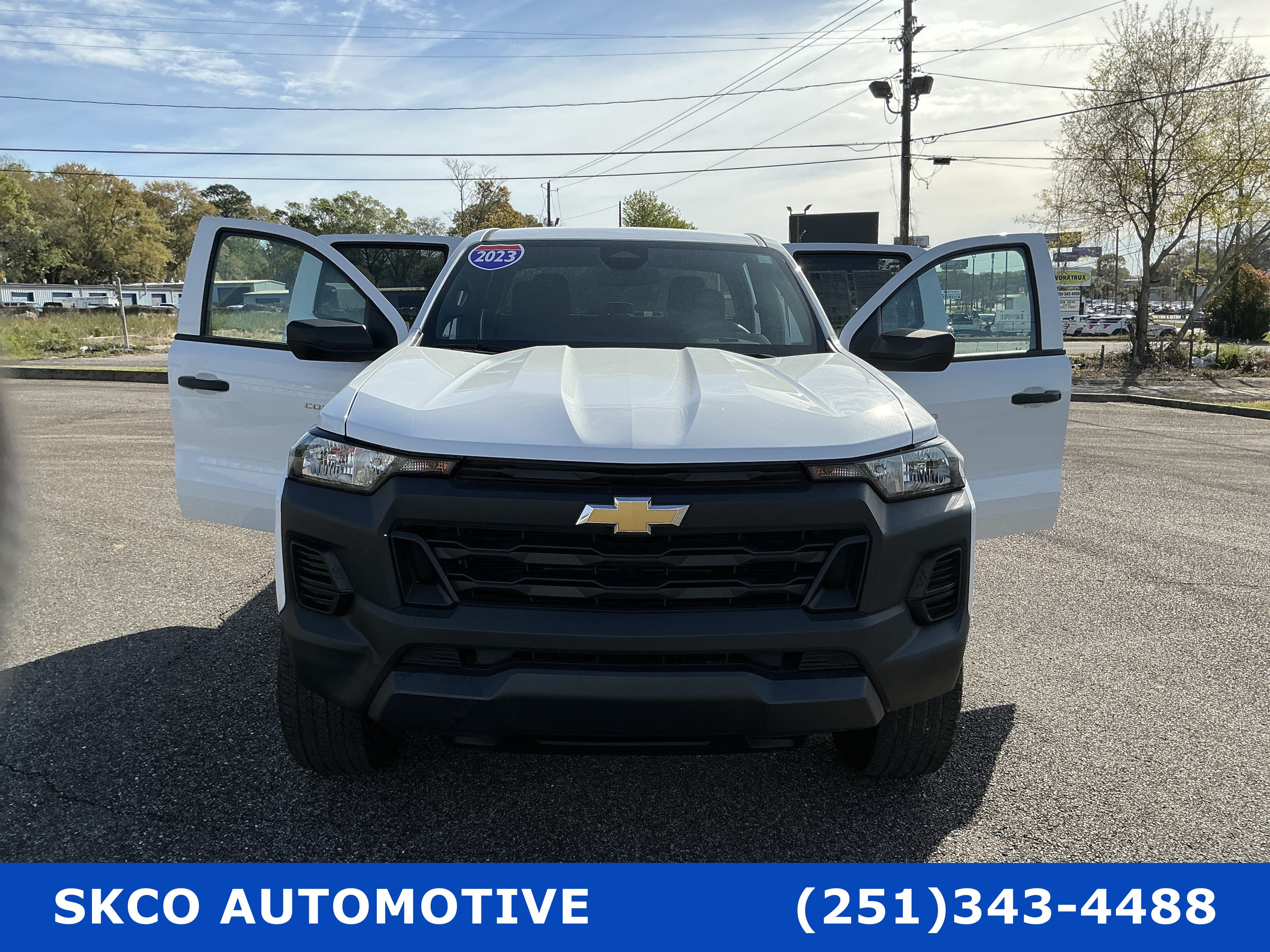 Used 2023 Chevrolet Colorado W/T RWD image 30