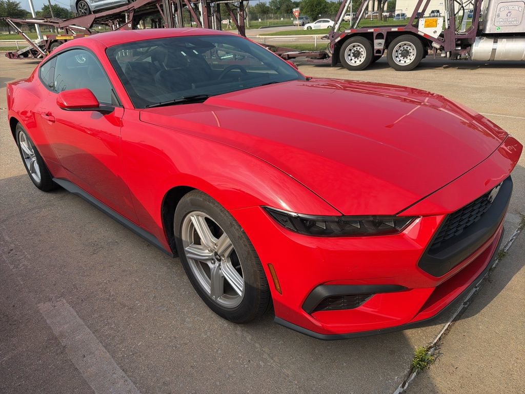 Used 2026 Ford Mustang Premium RWD image 5
