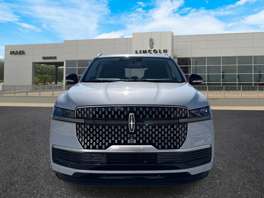 New 2026 Lincoln Navigator Reserve image 8