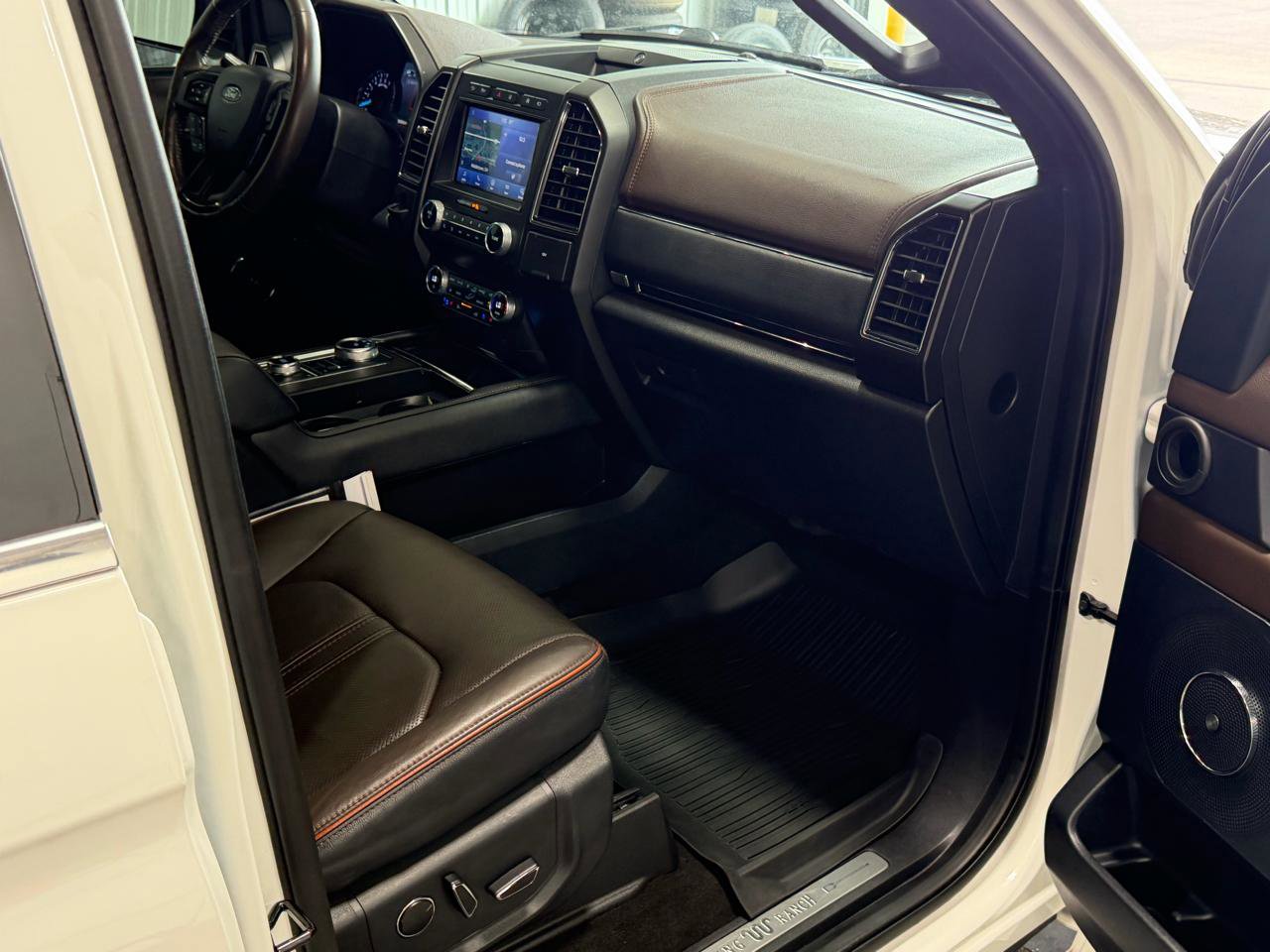 Used 2021 Ford Expedition Max King Ranch w/ Cargo Package image 17