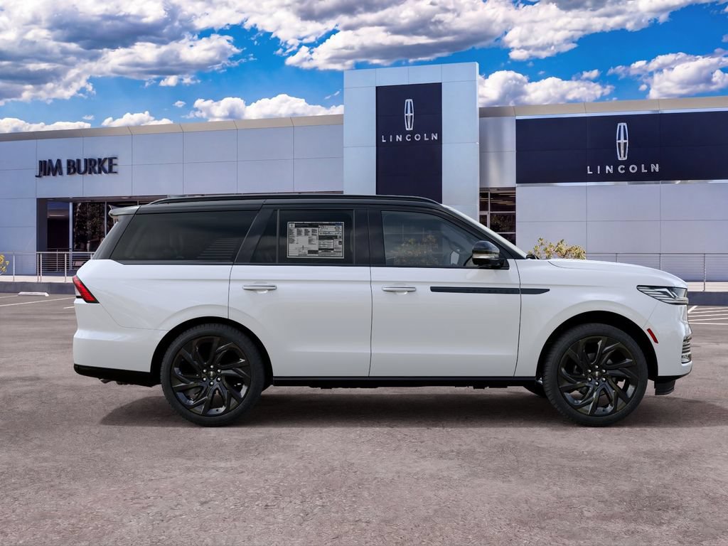 New 2027 Lincoln Navigator Black Label AWD/4WD image 5