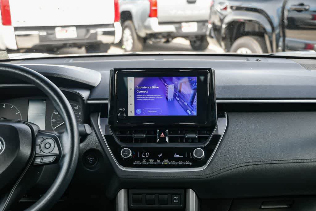 Used 2025 Toyota Corolla Cross AWD Hybrid image 13
